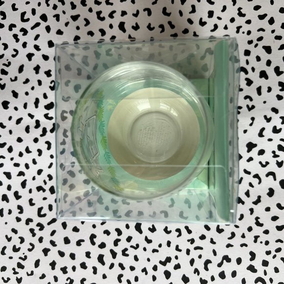 Disney Lilo & Stitch "Aloha, Paradise" Stemless Wine Glass - Picture 3 of 6